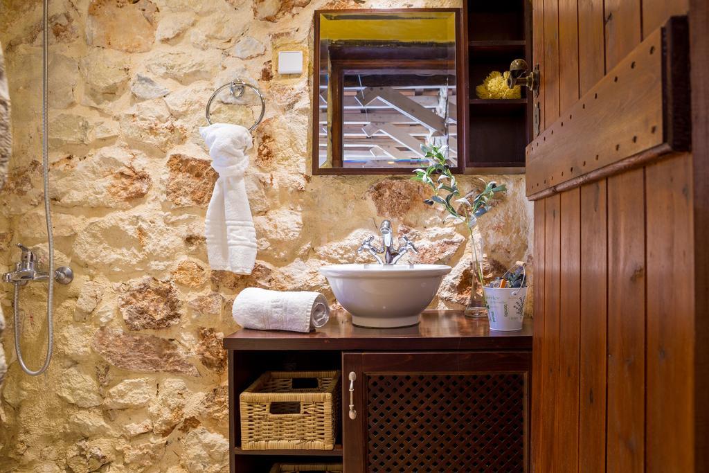 Verekinthos Villas - Pool, Hot Tub, Bbq, Kids Playground, Stunning Mountain Views Yerolakkos Ngoại thất bức ảnh